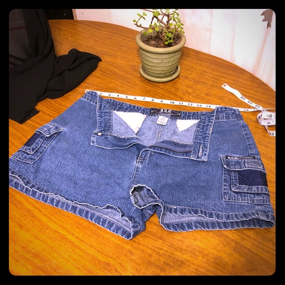 BUM Equopment Pants - Retro B.U.M. Equipment shorts